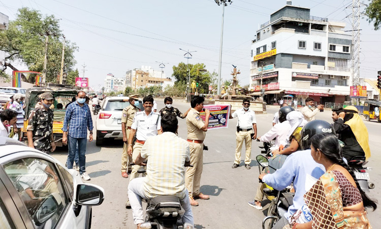 పెండింగ్‌ చలాన్ల చెల్లింపునకు స్పందన