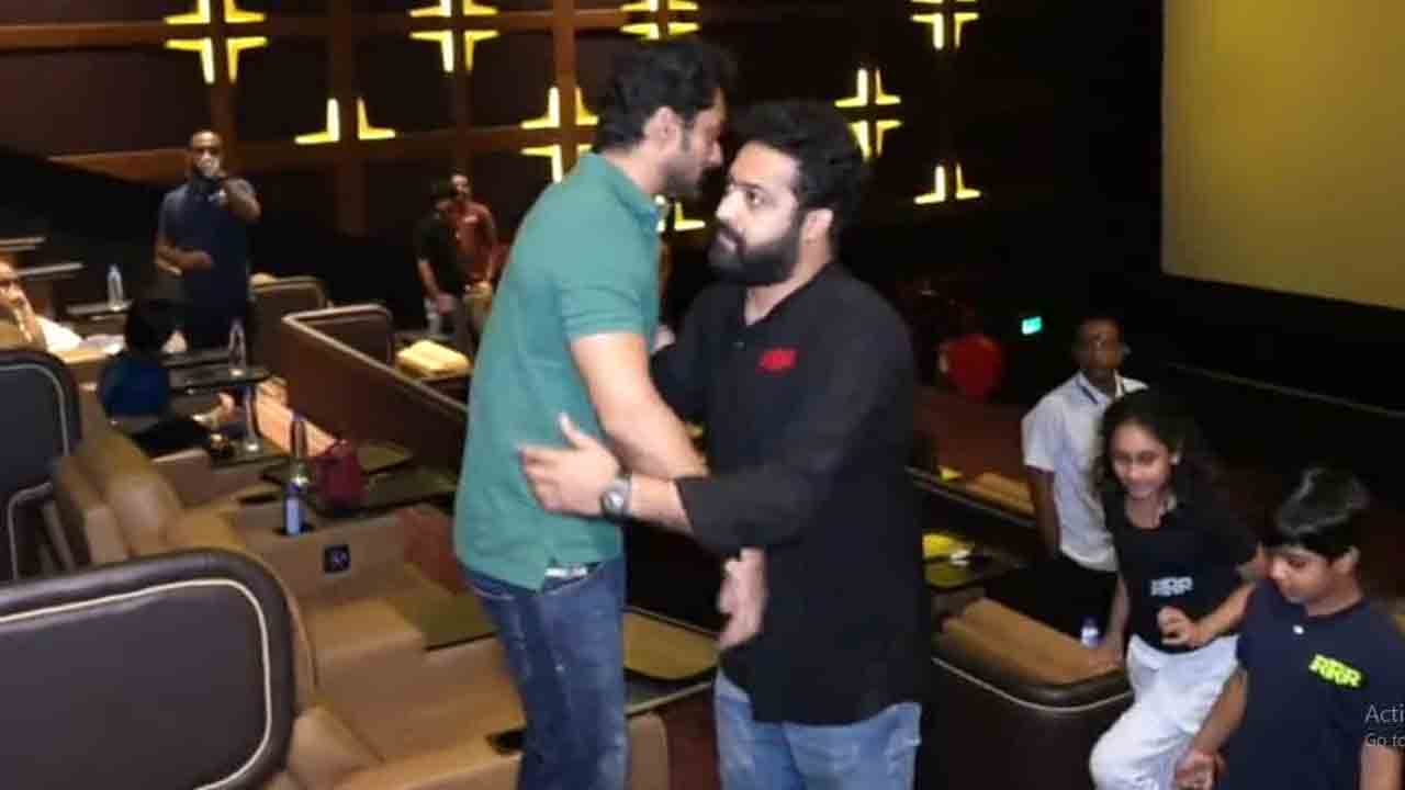 AMB Cinemas | ఏఎంబీ సినిమాస్‌లో ఎన్టీఆర్, క‌ల్యాణ్ రామ్‌ ఫ్యామిలీ..స్ట్రాట‌జీ అదిరింది..వీడియో