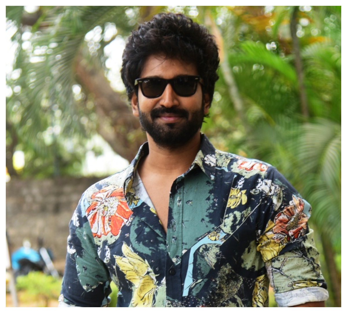 Aadhi Pinisetty | క్లాప్ మూవీ ప్రెస్ మీట్‌లో ఆది పినిశెట్టి..