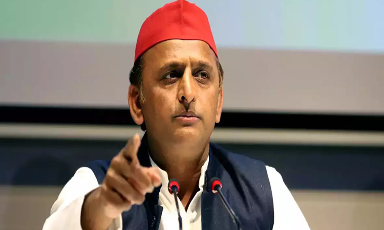 పోస్టల్‌ బ్యాలెట్ల లెక్కనైతే మాకు 304 సీట్లు: అఖిలేశ్‌