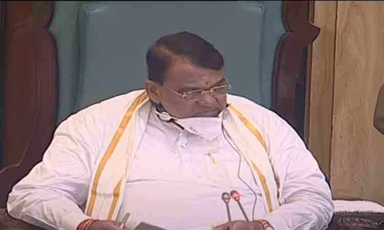 తెలంగాణ శాస‌న‌స‌భ నుంచి బీజేపీ ఎమ్మెల్యేలు స‌స్పెండ్