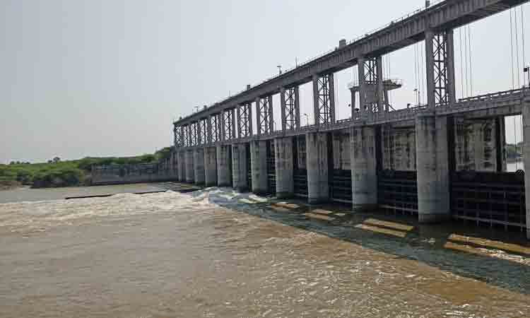 Babli Project | బాబ్లీ ప్రాజెక్టు నుంచి నీటి విడుదల