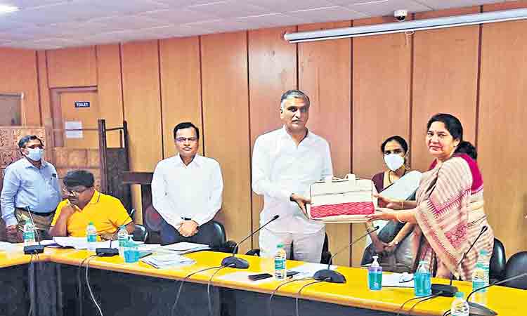 సంచుల కొద్దీ..ఆత్మవిశ్వాసం!