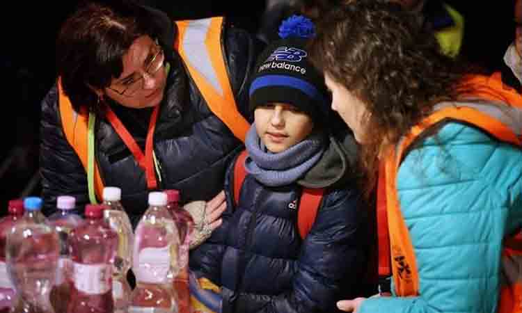 ఒంటరిగా వెయ్యి కిలోమీటర్లు