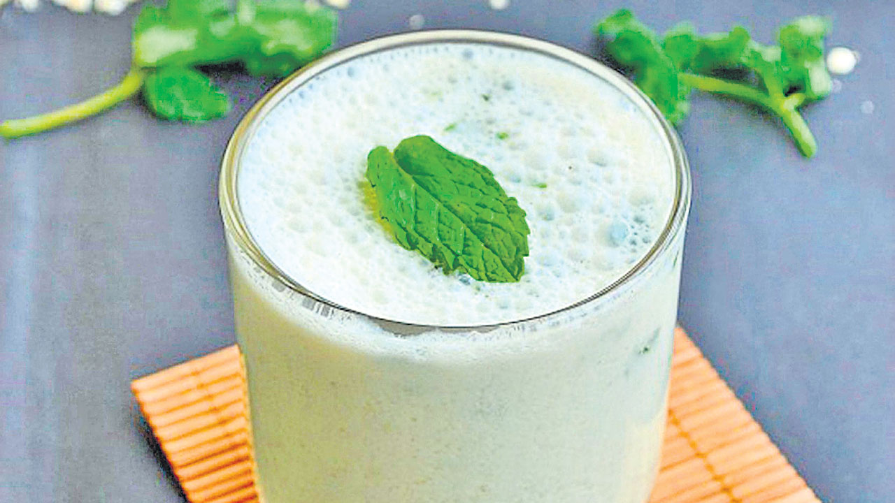 Butter Milk Recipe | స‌మ్మ‌ర్‌లో ఆరోగ్యానికి ఎంతో మేలు చేసే మ‌జ్జిగ‌ను ఇలా టేస్టీగా చేసుకోండి