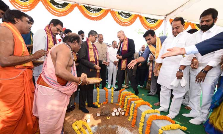 ఐఏ‌ఎంసీ భవ‌నా‌నికి భూమిపూజ చేసిన సీజేఐ ఎన్వీ రమణ