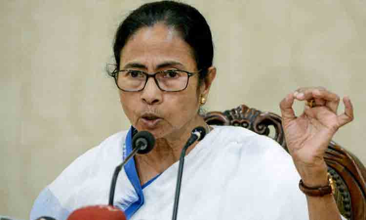 ఇండియా కూటమిలో కొనసాగుతా: మమత