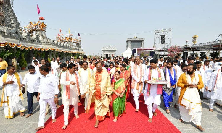 యాదాద్రి నారసింహుడి మధుర సాక్షాత్కారం