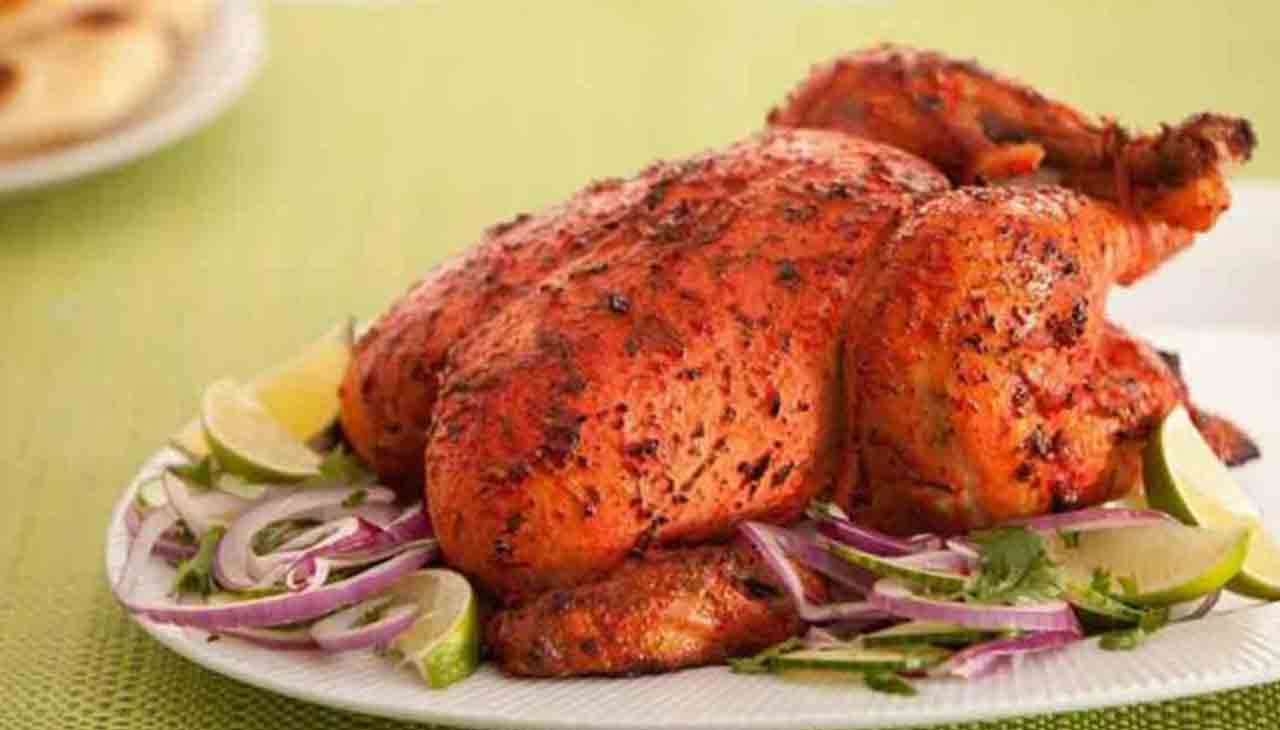 తెలంగాణ‌లో పెరిగిన చికెన్ ధ‌ర‌లు.. కార‌ణం ఉక్రెయిన్ – ర‌ష్యా యుద్ధ‌మే