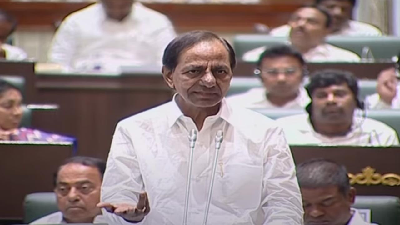 ఎంత ఖర్చయినా ఉక్రెయిన్‌ విద్యార్థులను మేమే చదివిస్తాం : సీఎం కేసీఆర్‌