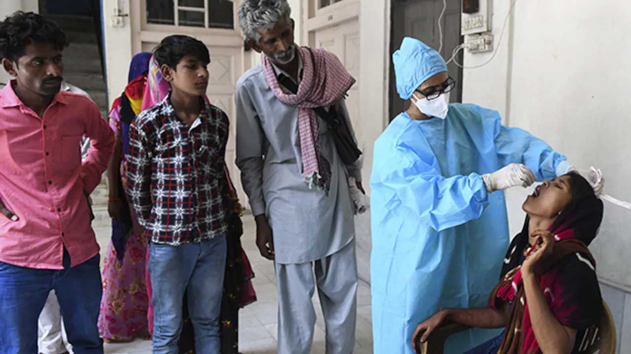 దేశంలో కొత్తగా 1225 మందికి కరోనా పాజిటివ్‌