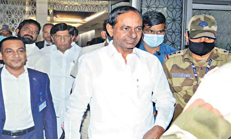 మహాశివుడు దేశ ప్రజలకు ఆయురారోగ్యాలను ఇవ్వాలి