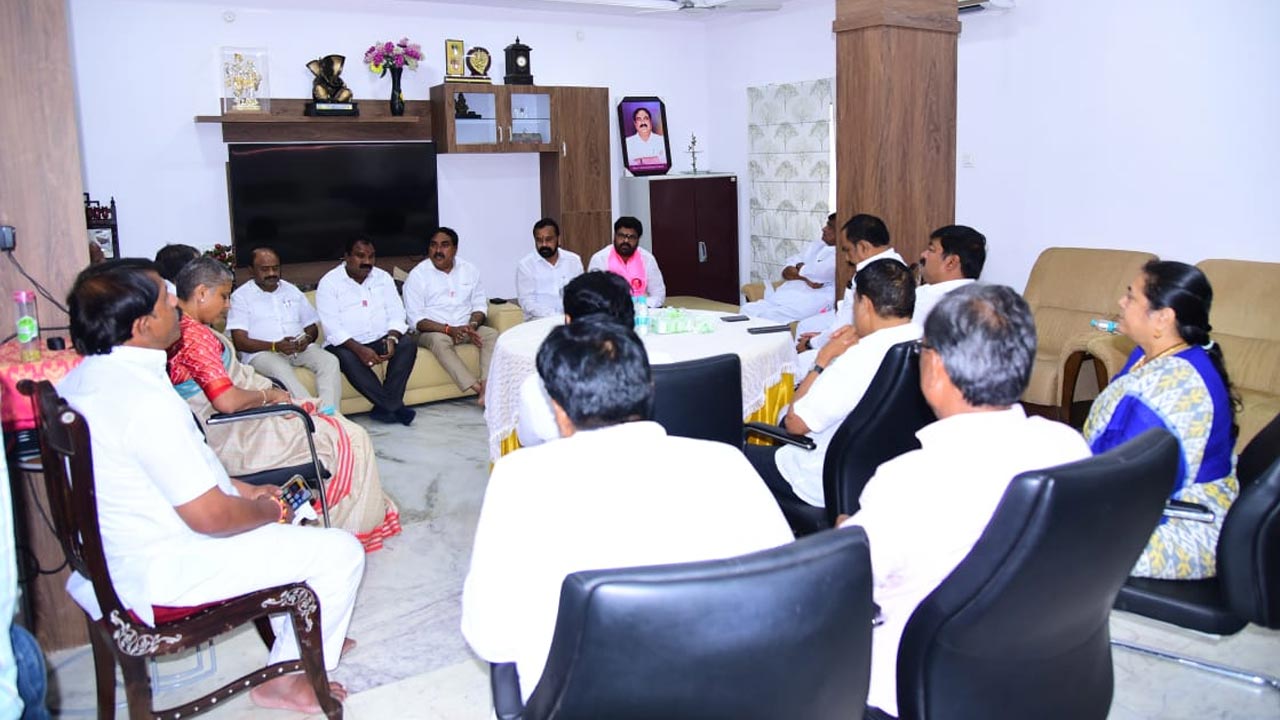 ప్రతి ధాన్యపు గింజను కేంద్రమే కొనుగోలు చేయాలి : మంత్రి ఎర్రబెల్లి