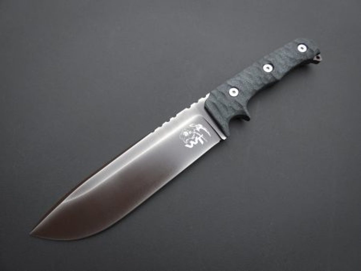 Arrest of two youngers | కత్తితో సంచరిస్తున్న ఇద్దరు యువకుల అరెస్ట్