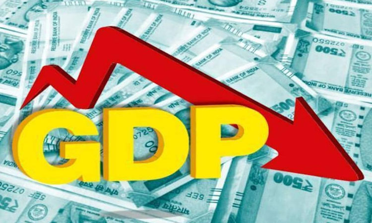 వృద్ధి రేటుకు ఇక్రా కోత