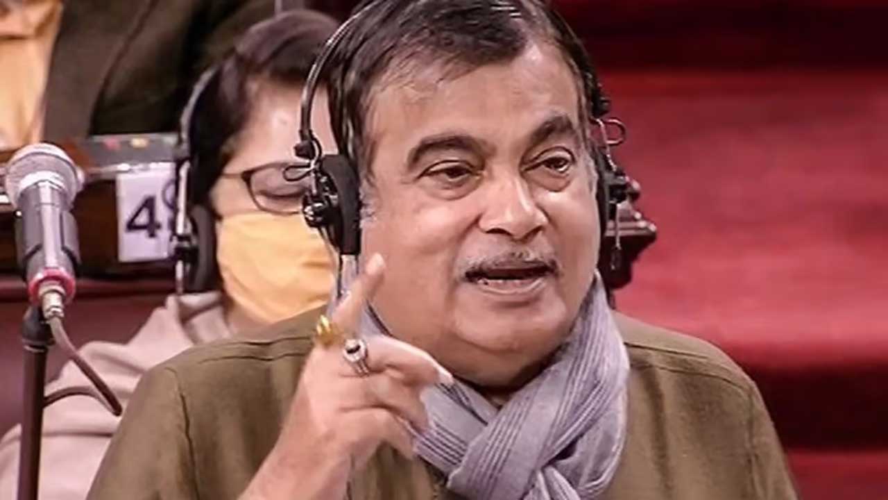 Gadkari | 2020లో రోడ్డు ప్రమాదాల్లో 56వేల మంది ద్విచక్ర వాహనదారులు మృతి!