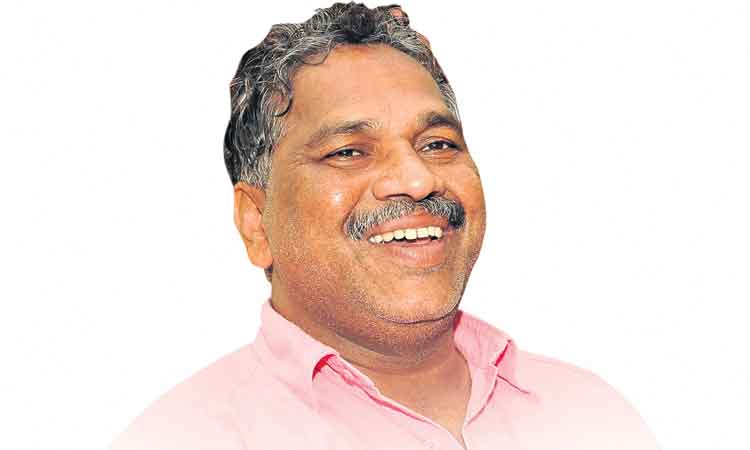 నూకలంటూ లేకి కూతలేల?