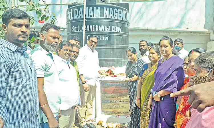 అభివృద్ధిపై ప్రత్యేక దృష్టి : ఎమ్మెల్యే నాగేందర్‌