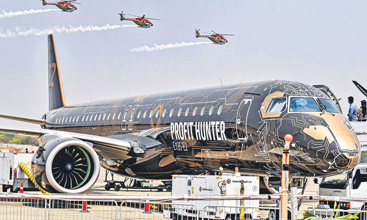 ఆకాశ వీధిలో అబ్బురపరిచేలా