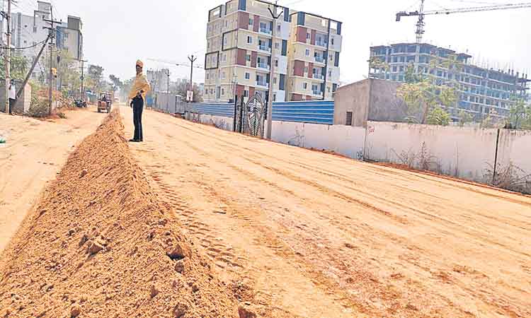 జోరుగా కారిడార్‌-14 లింకురోడ్డు పనులు