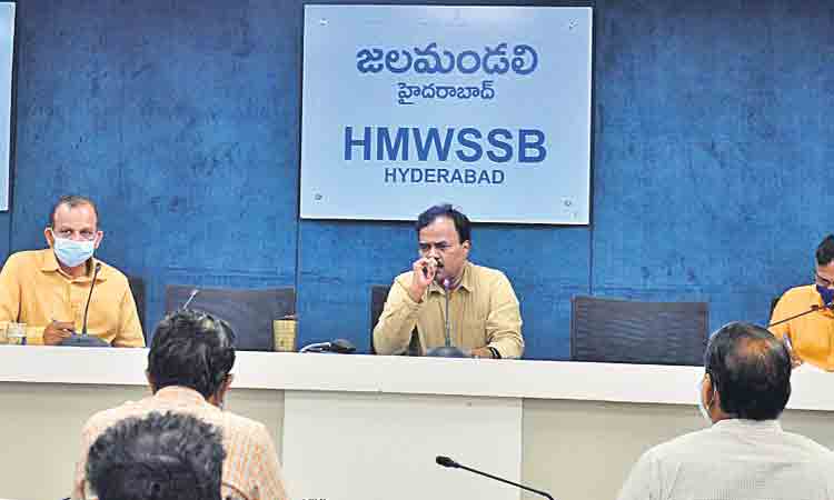 వేసవిలోనూ సమృద్ధిగా నీరు