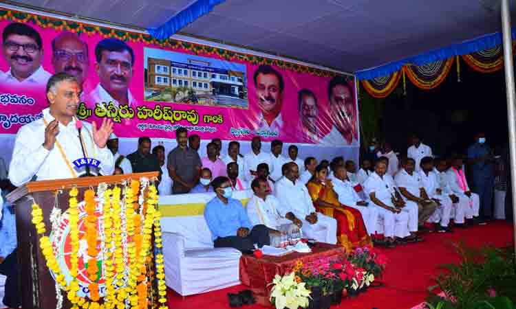 Harish Rao | కల్యాణ లక్ష్మికి రూ.9వేల కోట్లు ఇచ్చాం.. మెదక్‌లో చెక్కులు పంచిన హరీశ్‌రావు