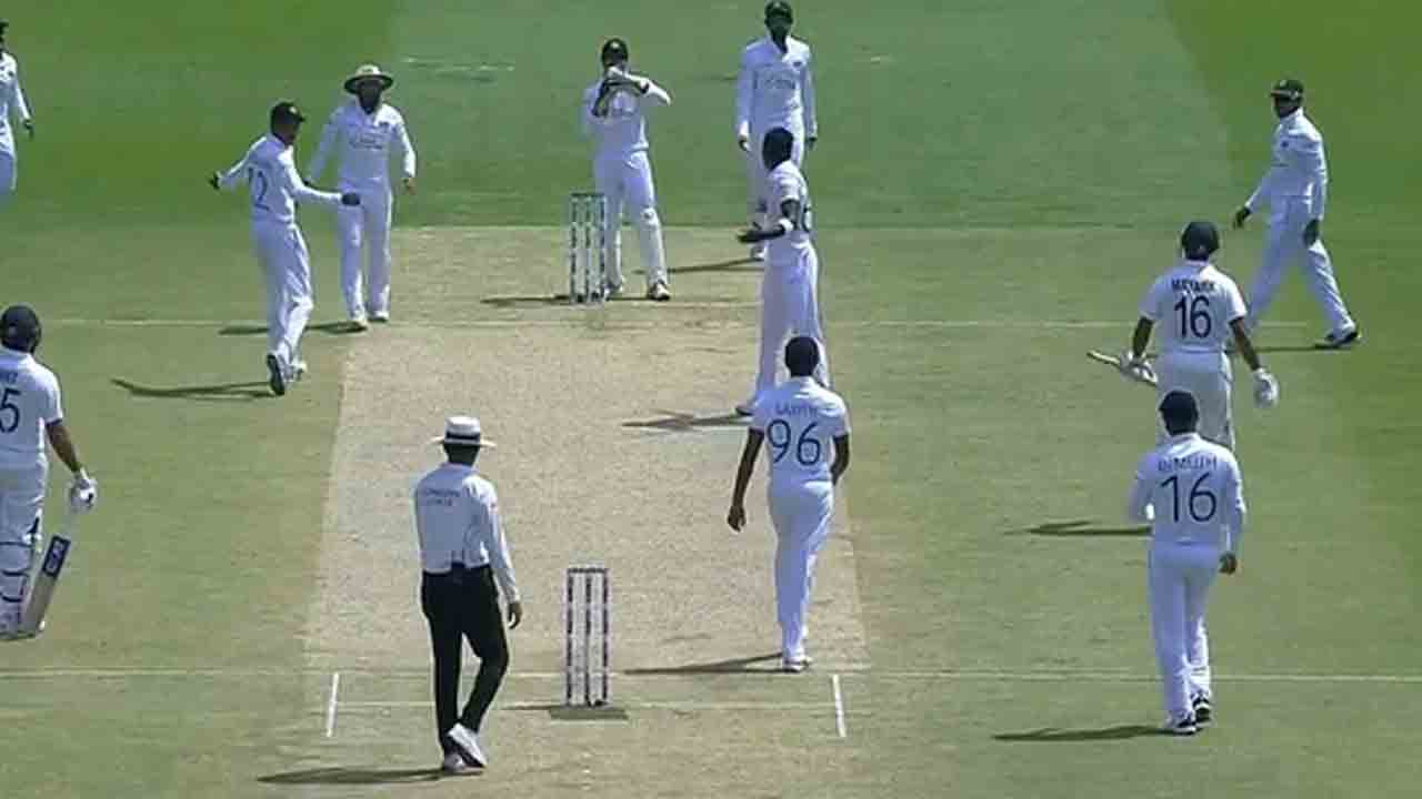 IND vs SL | ఎందుకలా చేశాడో అర్థం కావడం లేదు.. కీపర్ చేసిన పనిపై మాజీ దిగ్గజం ప్రశ్న