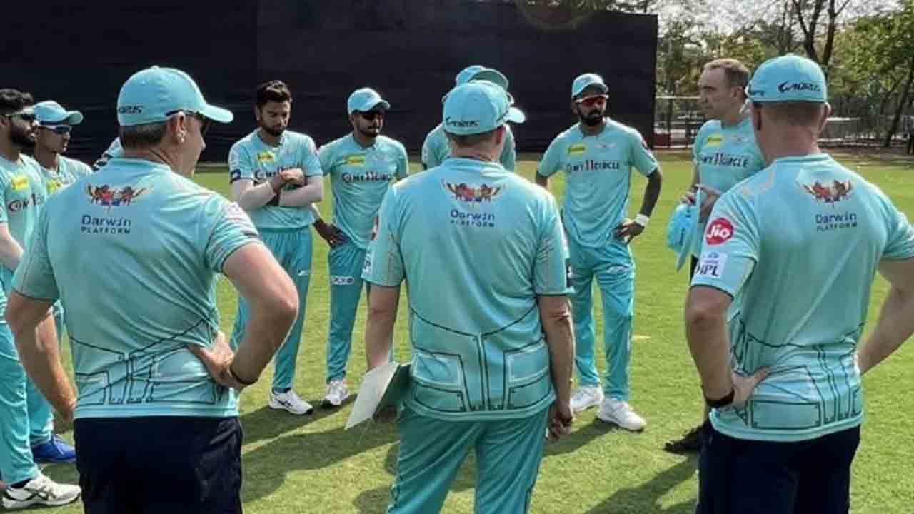 IPL 2022 | జెర్సీ విడుదల చేసిన లక్నో ఫ్రాంచైజీ.. థీమ్ సాంగ్ కూడా..