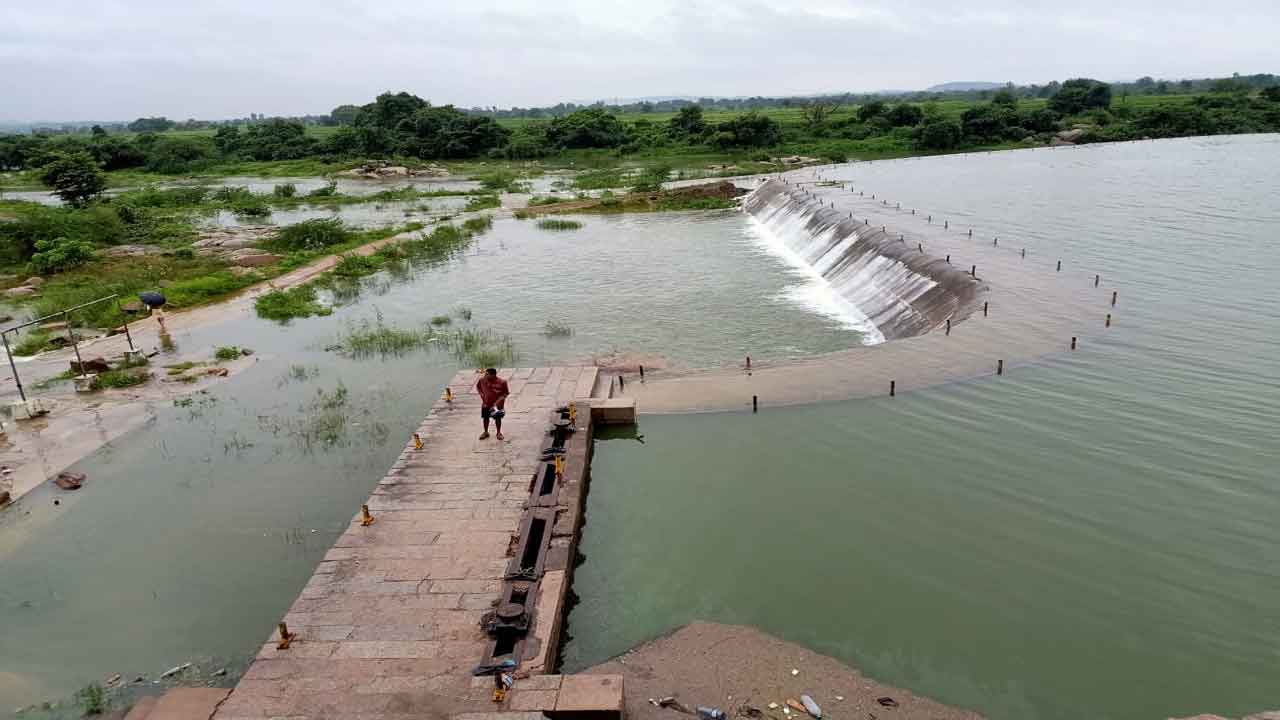 హైదరాబాద్ రాష్ట్రంలో నీటిపారుదల వ్యవస్థ ఎలా ఉండేది?