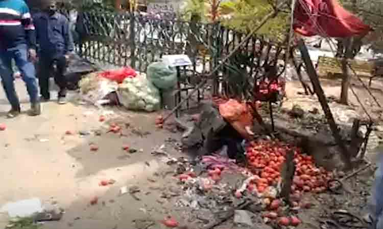 జమ్ముకశ్మీర్‌లో బాంబు పేలుడు… ఒకరు మృతి, 14 మందికి గాయాలు