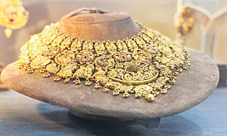 పసిడి పరుగు