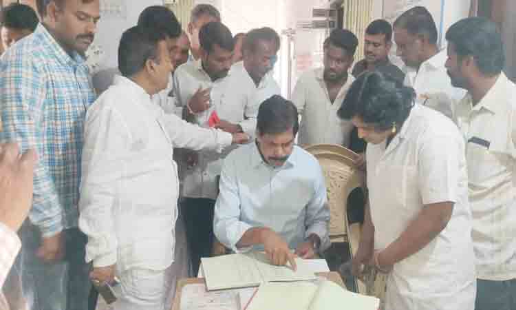 పారిశుద్ధ్య నిర్వహణకు పెద్దపీట వేయాలి