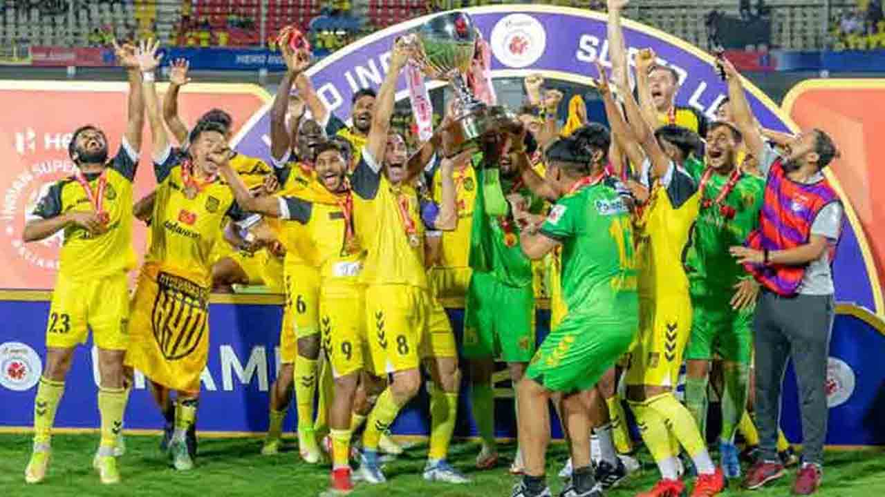 హైద‌రాబాద్ ఫుట్ బాల్ క్ల‌బ్‌కు మంత్రి కేటీఆర్ శుభాకాంక్ష‌లు