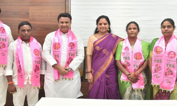 ప్రతిపక్షాలకు షాక్‌