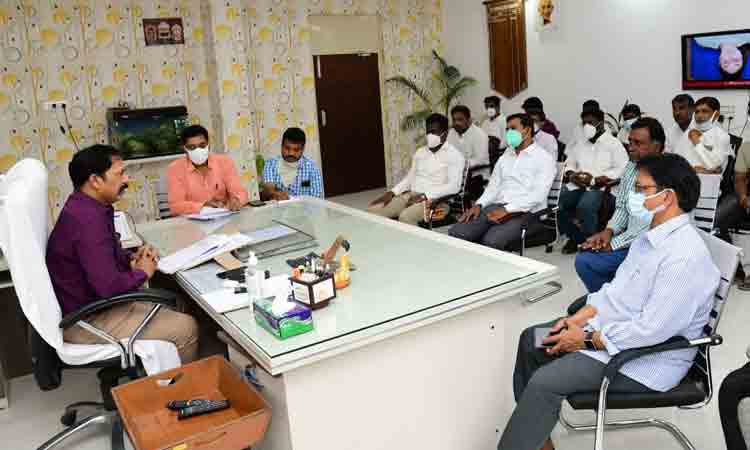 మినీ సిలిండర్లు అందుబాటులో ఉంచాలి