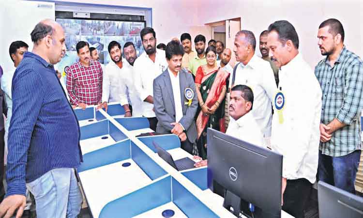 గురుకులాల్లో ఉత్తమ విద్యా బోధన