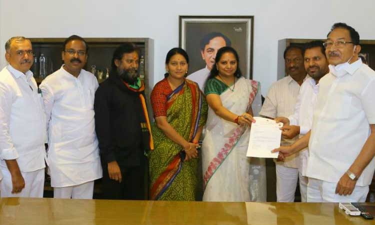 సింగరేణి బొగ్గుగనుల ప్రైవేటీకరణకు వ్యతిరేకంగా పోరాడుతాం: ఎమ్మెల్సీ కవిత