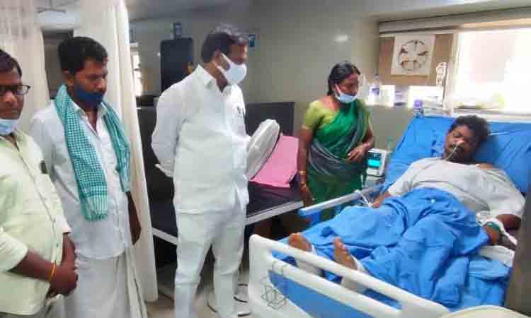 డిగ్రీ కళాశాలలు ఏర్పాటు చేయాలి