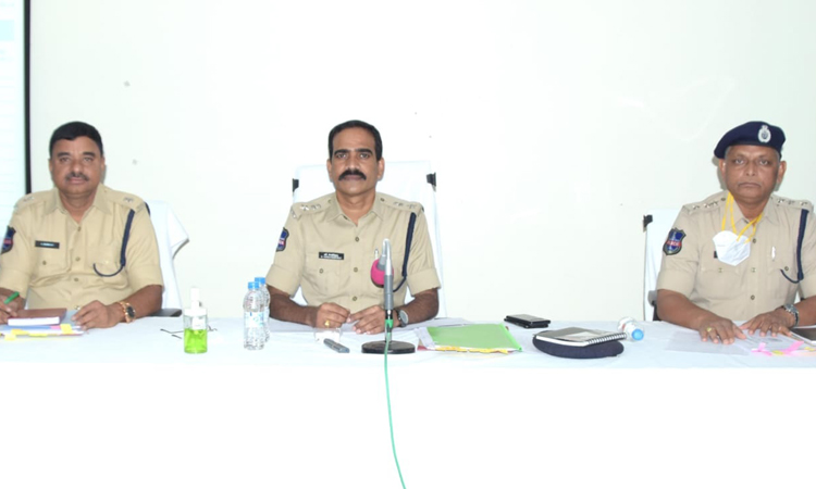 నైపుణ్యాలను మెరుగుపర్చుకోవాలి