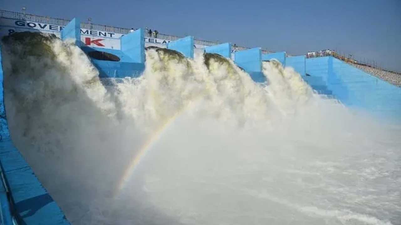 మల్లన్నసాగర్‌కు 15 రోజుల్లో 4 టీఎంసీల గోదావరి జలాలు ఎత్తిపోత