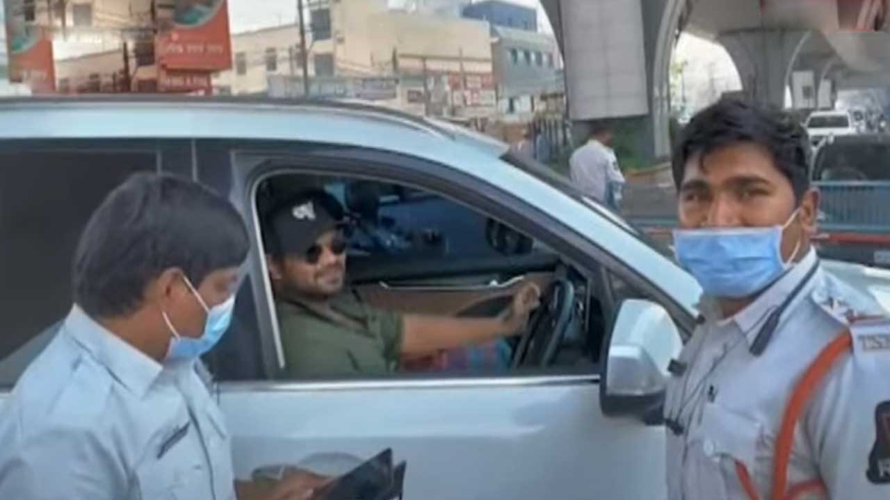 హీరో మంచు మనోజ్‌ కారుకు రూ.700 చలానా