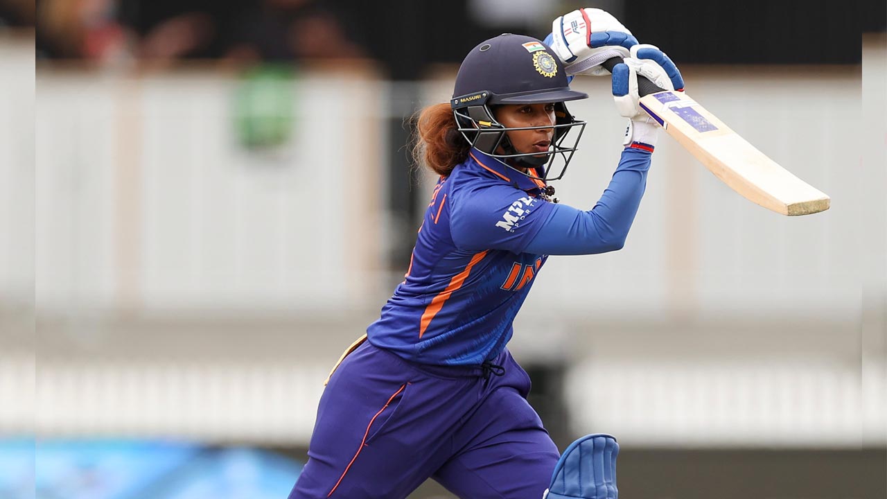 మహిళల ప్రపంచకప్‌.. ఆసీస్‌ విజయ లక్ష్యం 278