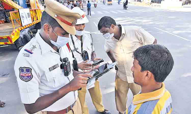 వాహనాలపై స్టిక్కర్లు వద్దు