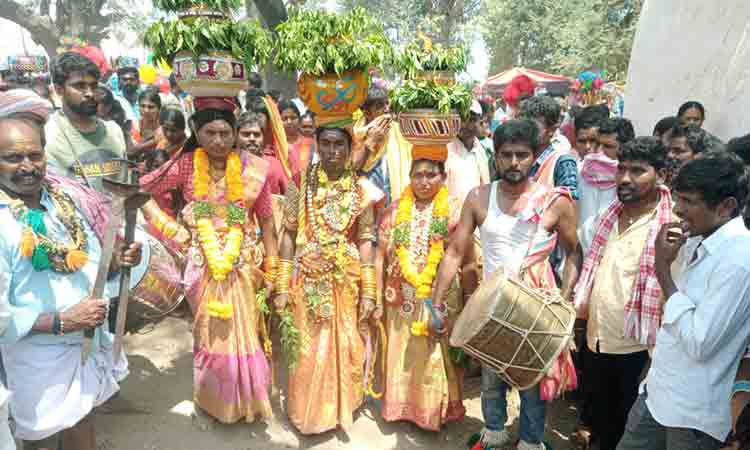 వైభవంగా లింగమంతుడి కల్యాణం
