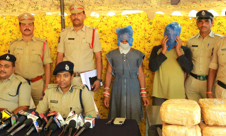 గంజాయి, గుట్కా ముఠా అరెస్ట్‌