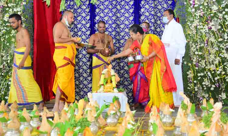 యాదాద్రి బ్రహ్మోత్సవాలు పరిపూర్ణం