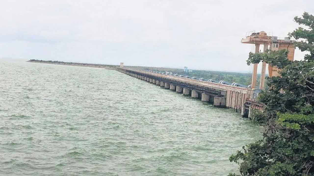 తెలంగాణ ప్రాజెక్టులను అడ్డుకున్న ‘నీలం’