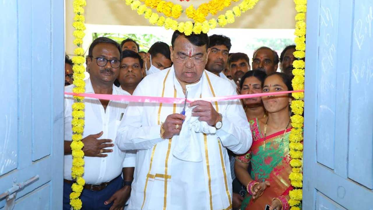 పాఠశాల విద్యే విద్యార్థికి పునాది : స్పీకర్‌ పోచారం