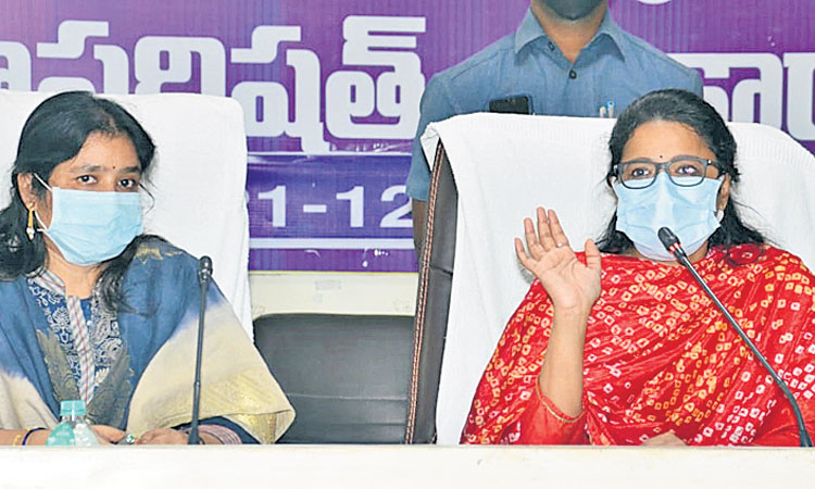 ప్రతిపాదనలను మొబైల్‌ యాప్‌లో పొందుపర్చాలి