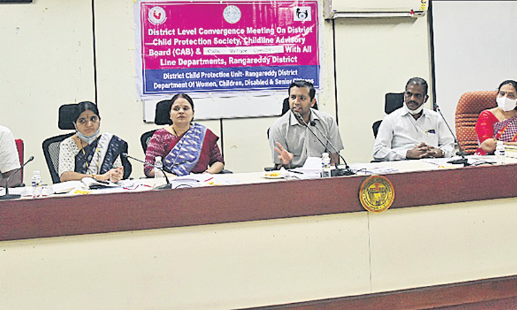 బాల్య వివాహాల నిర్మూలనకు కృషి చేయాలి